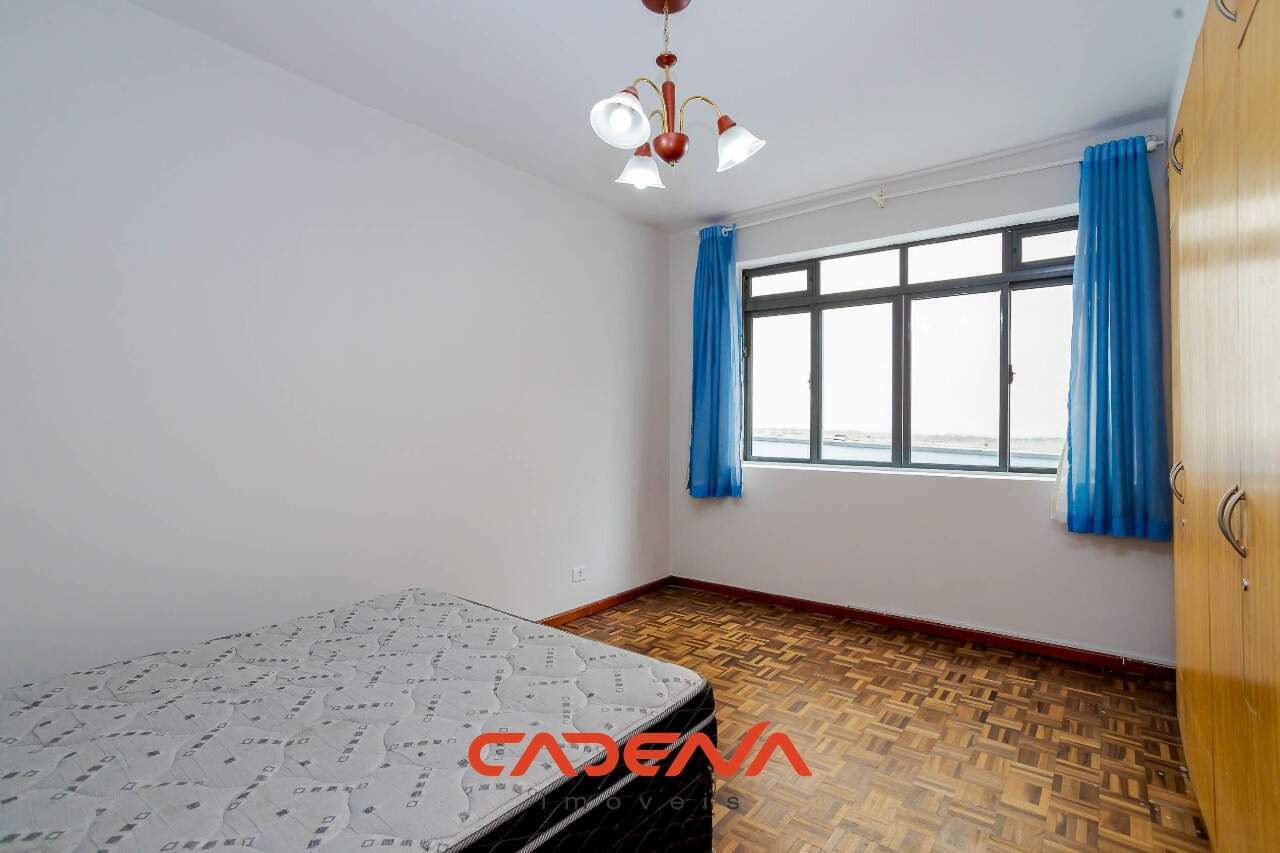 Apartamento à venda no Batel: 