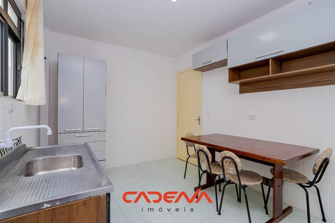 Apartamento à venda no Batel: 