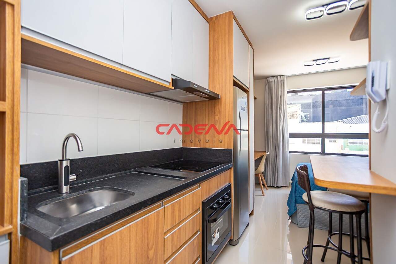 Studio para aluguel no Centro: 