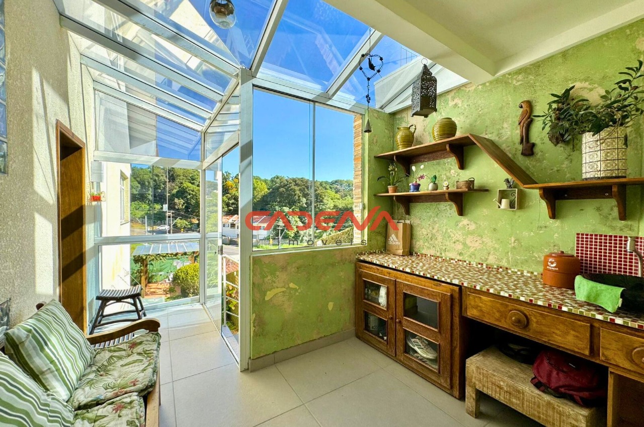 Casa à venda no Vista Alegre: 