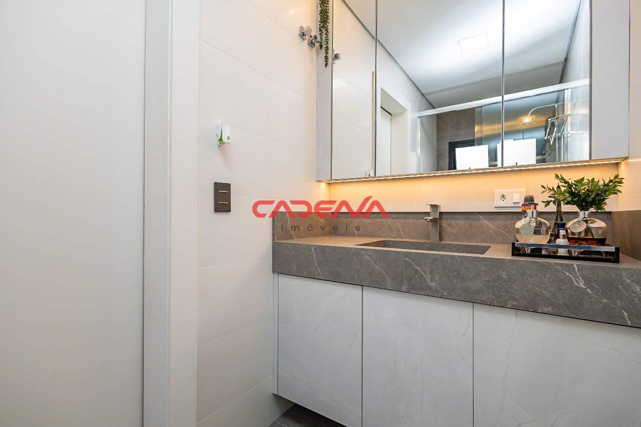 Casa em condomínio fechado à venda no Santa Cândida: