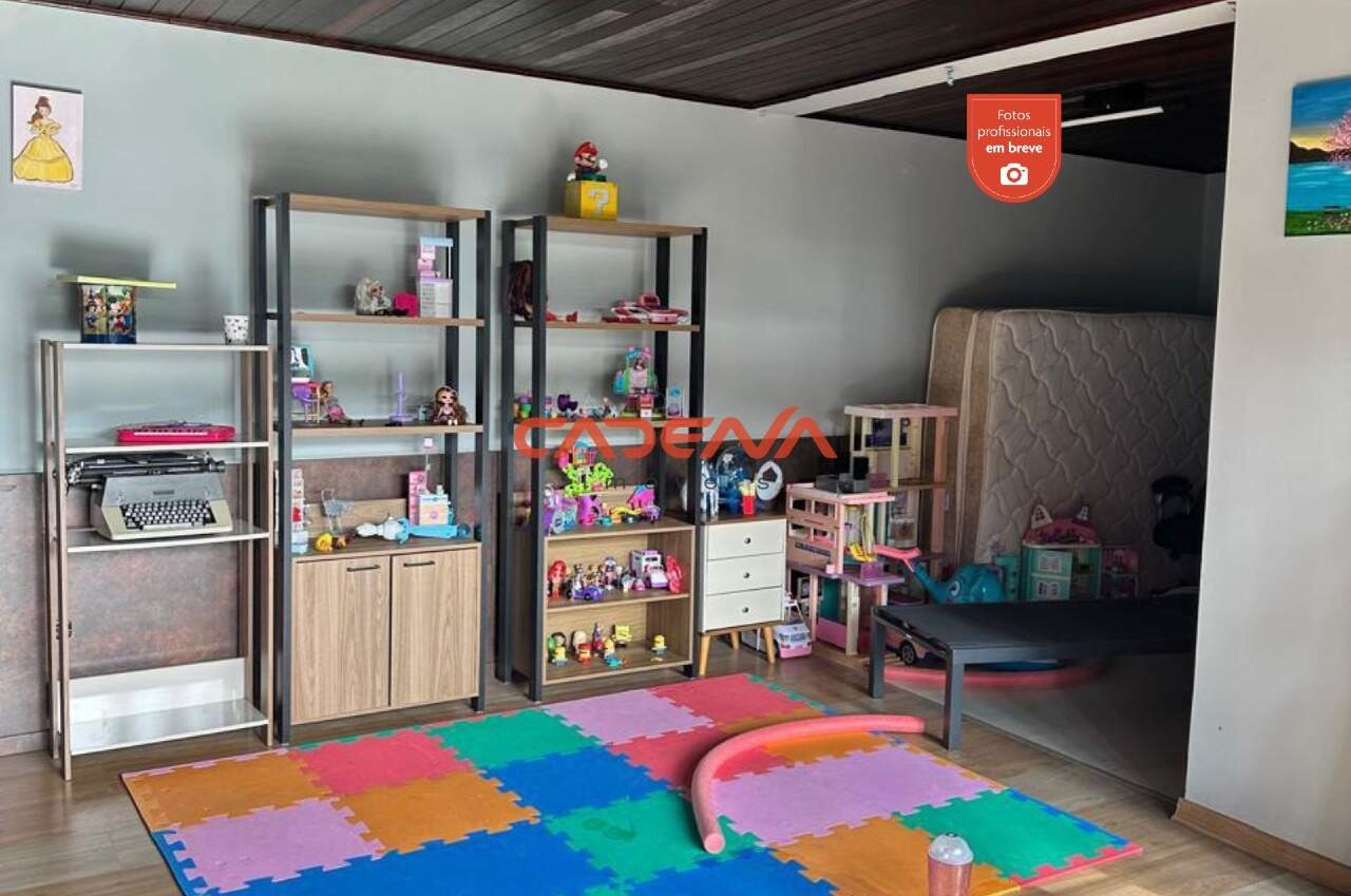 Lote à venda no Parolin: 