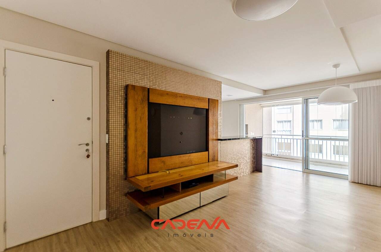 Apartamento para aluguel no Água Verde: 