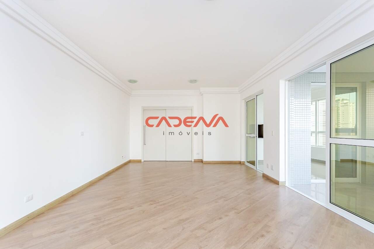 Apartamento para aluguel no Mossunguê: