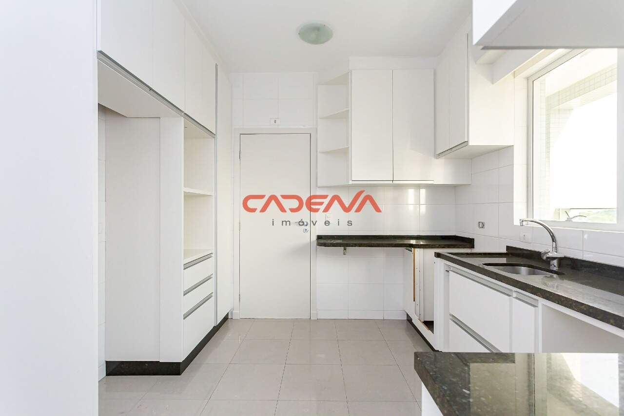 Apartamento para aluguel no Mossunguê: