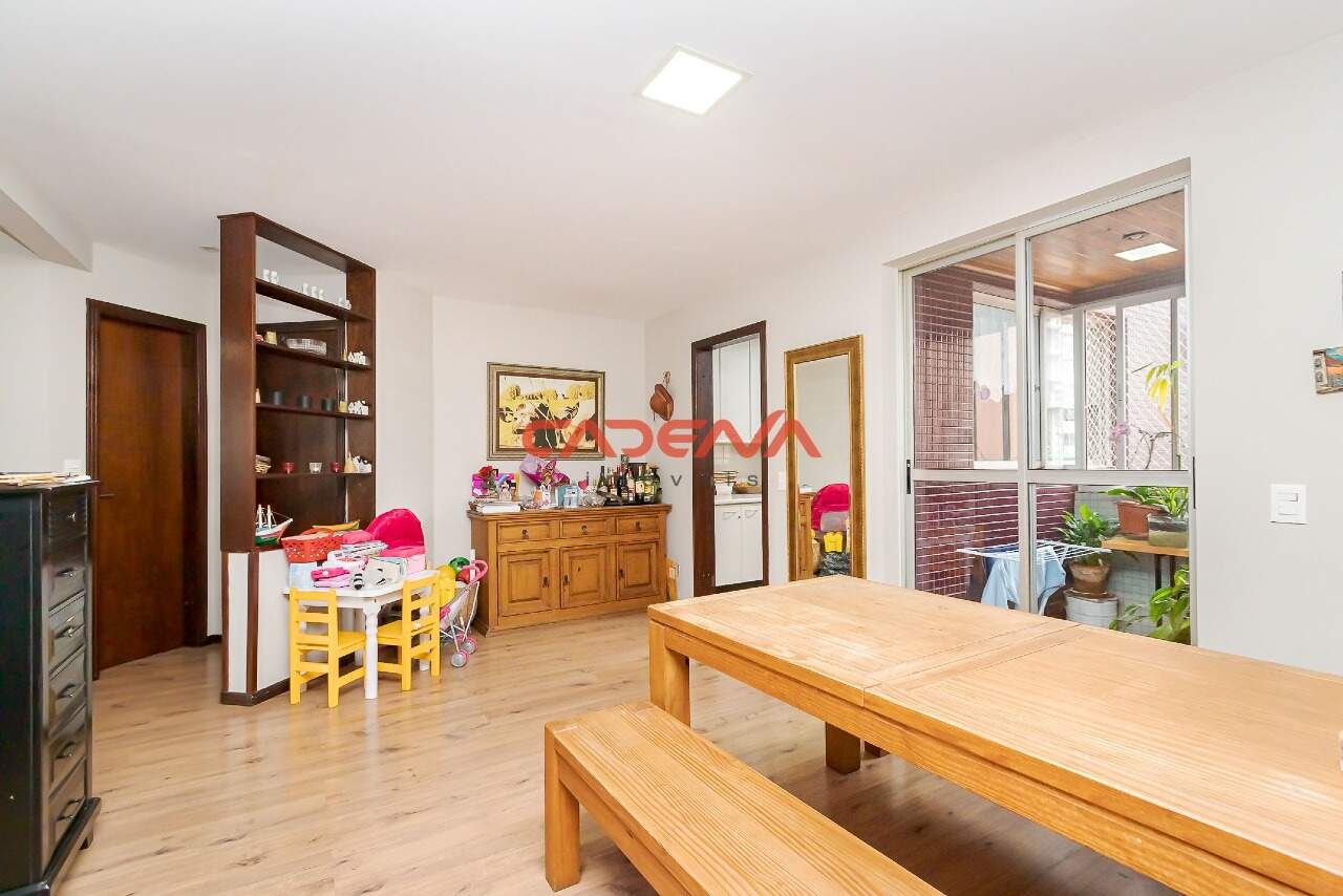 Apartamento à venda no Bigorrilho: 