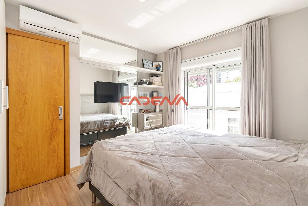 Apartamento à venda no Batel: 