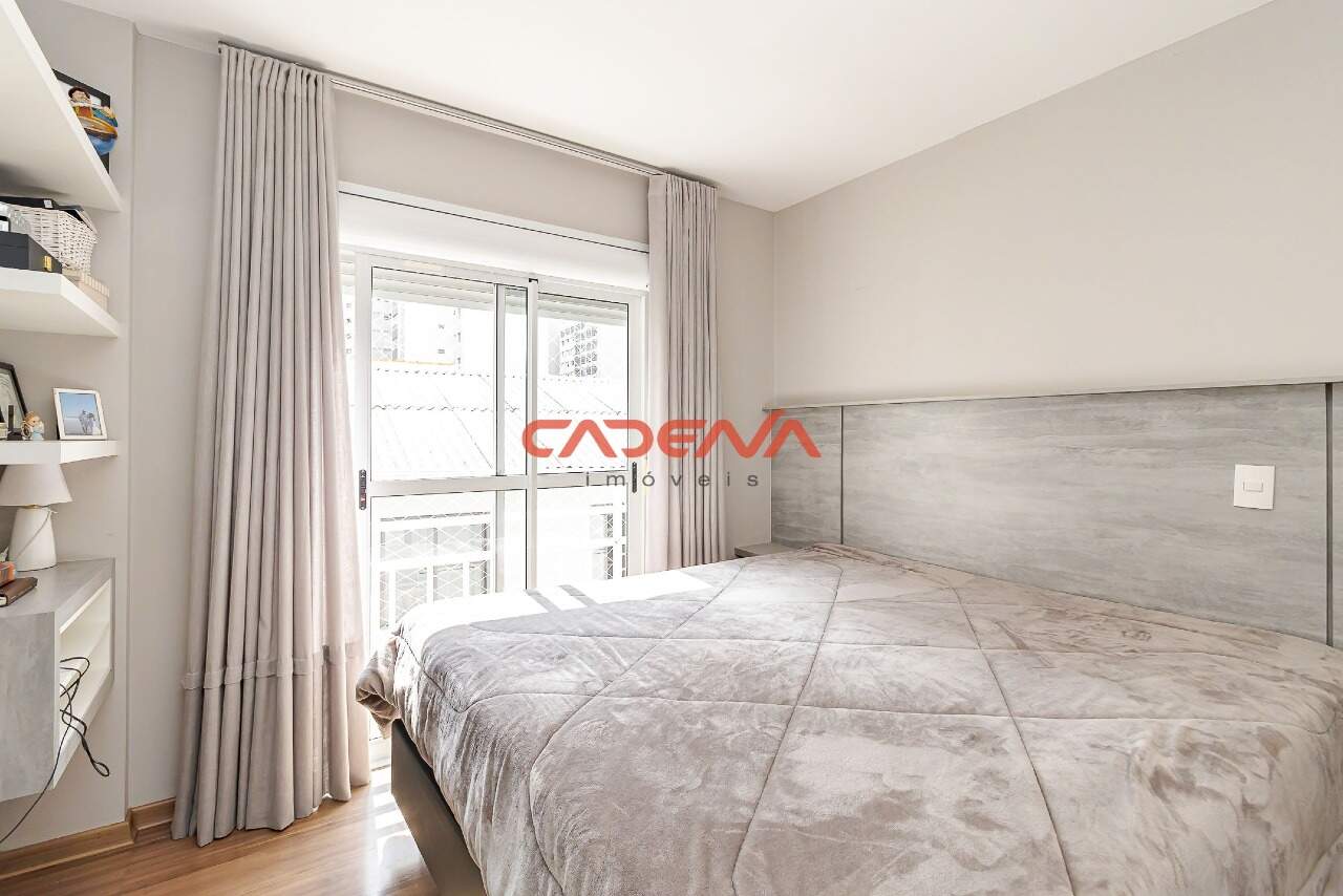 Apartamento à venda no Batel: 