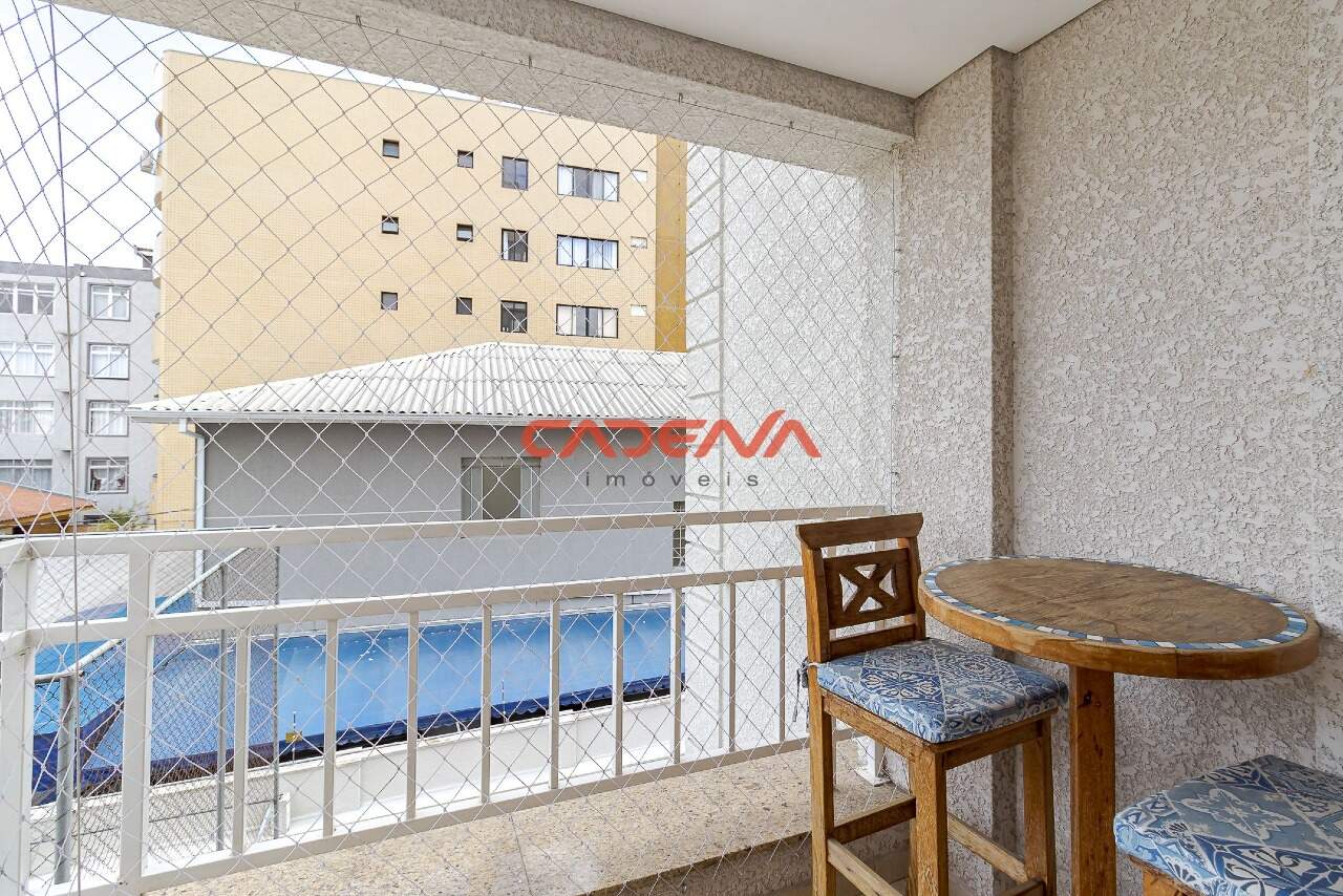 Apartamento à venda no Batel: 