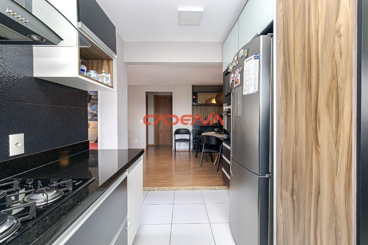 Apartamento à venda no Batel: 