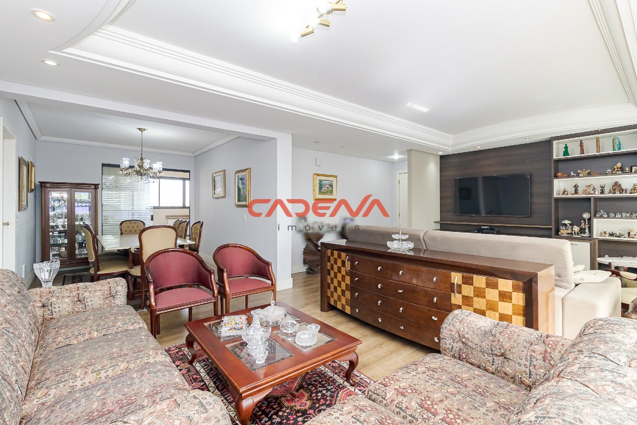 Apartamento à venda no Mossunguê: 