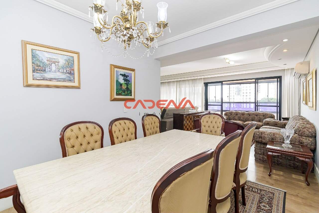 Apartamento à venda no Mossunguê: 