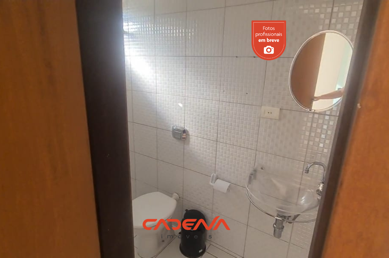 Sala à venda no Centro: 