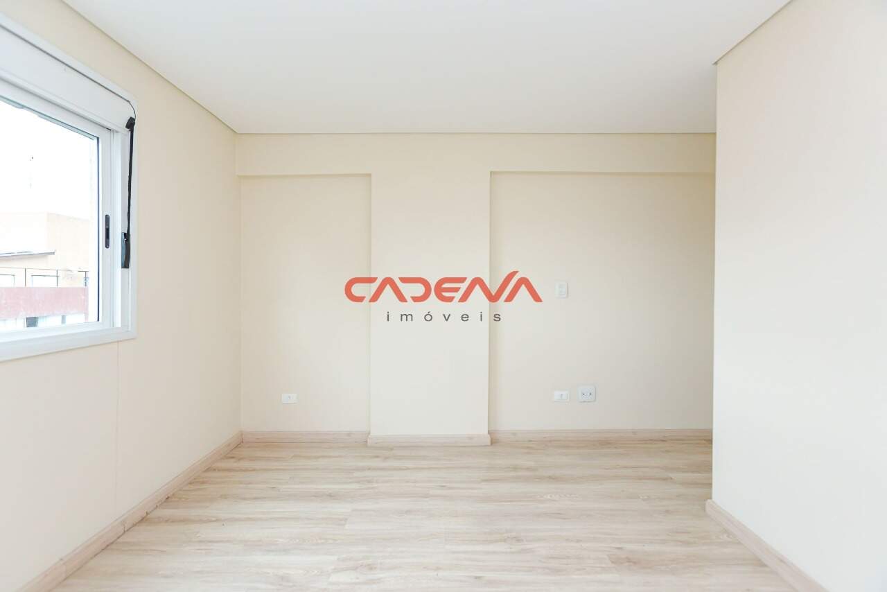 Cobertura à venda no Juvevê: 