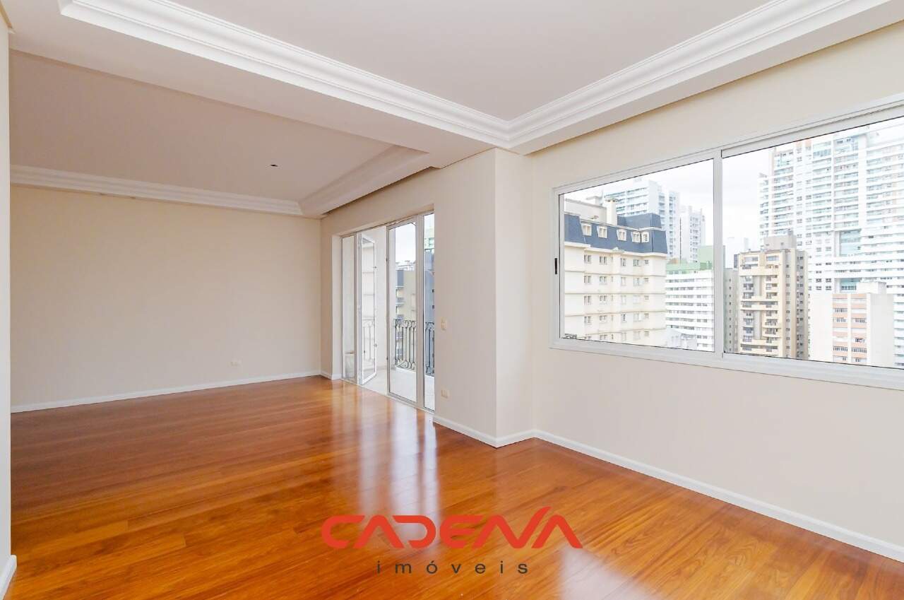 Apartamento à venda no Batel: