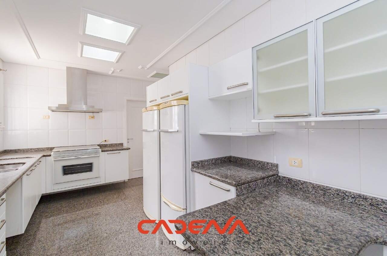 Apartamento à venda no Batel: