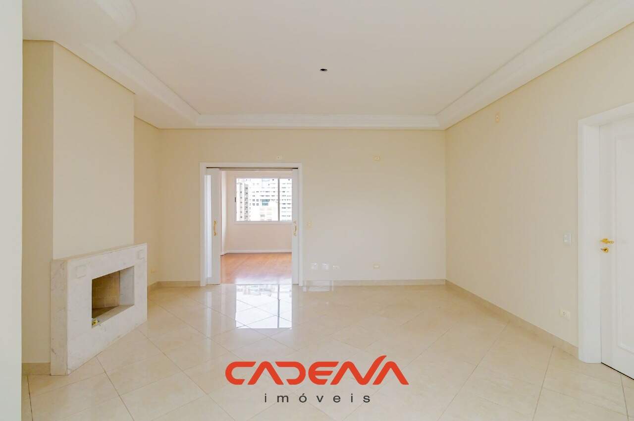 Apartamento à venda no Batel: