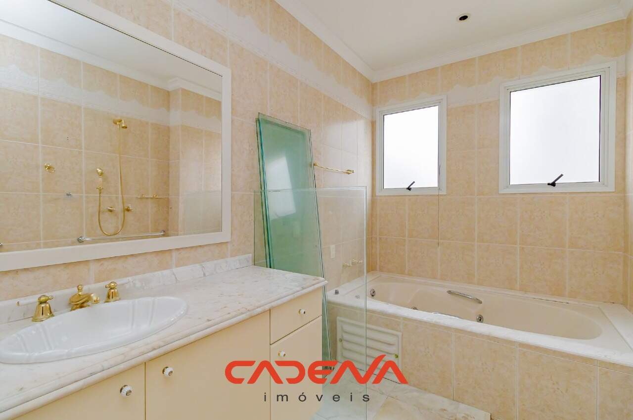 Apartamento à venda no Batel: