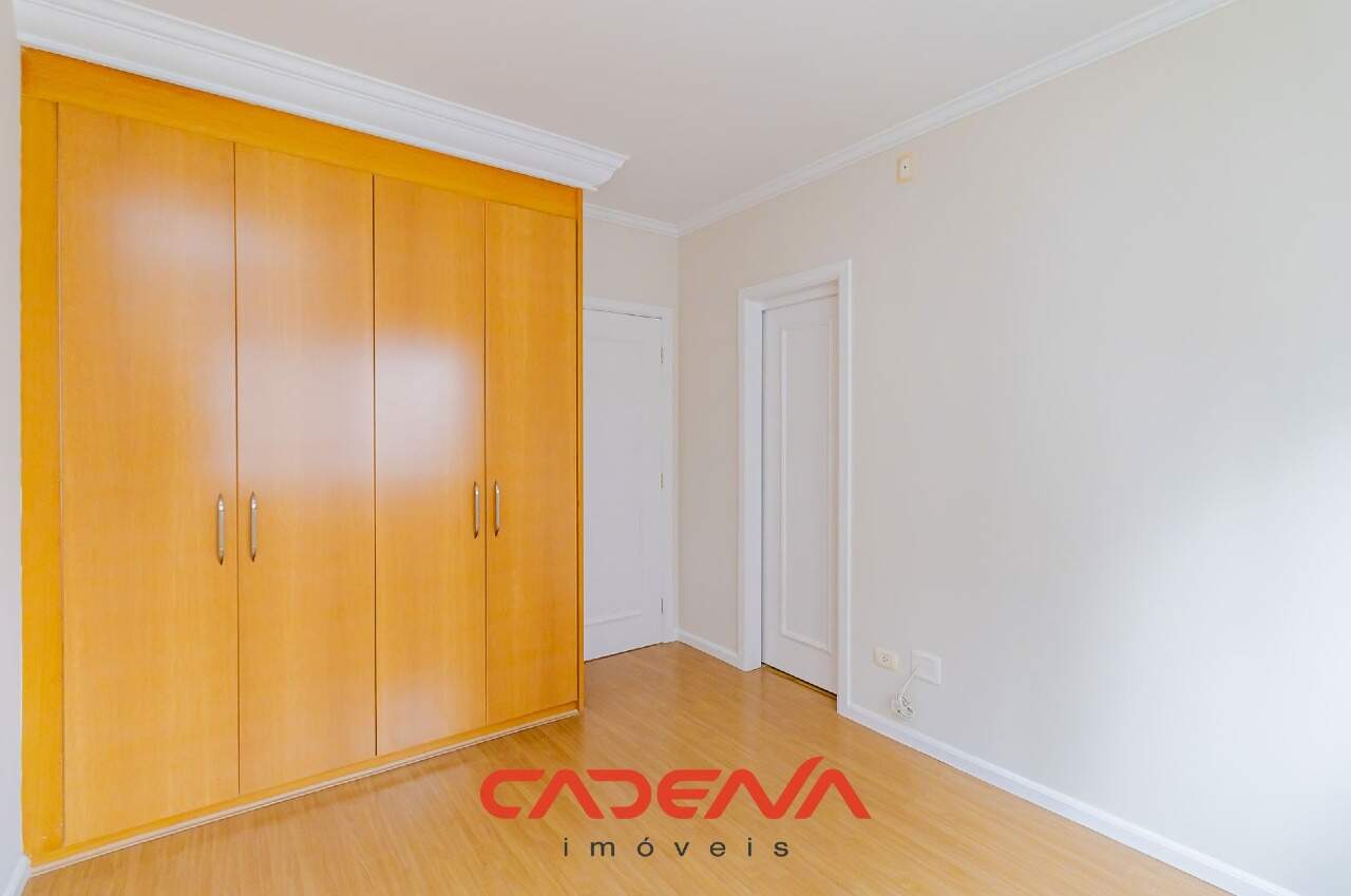 Apartamento à venda no Batel: