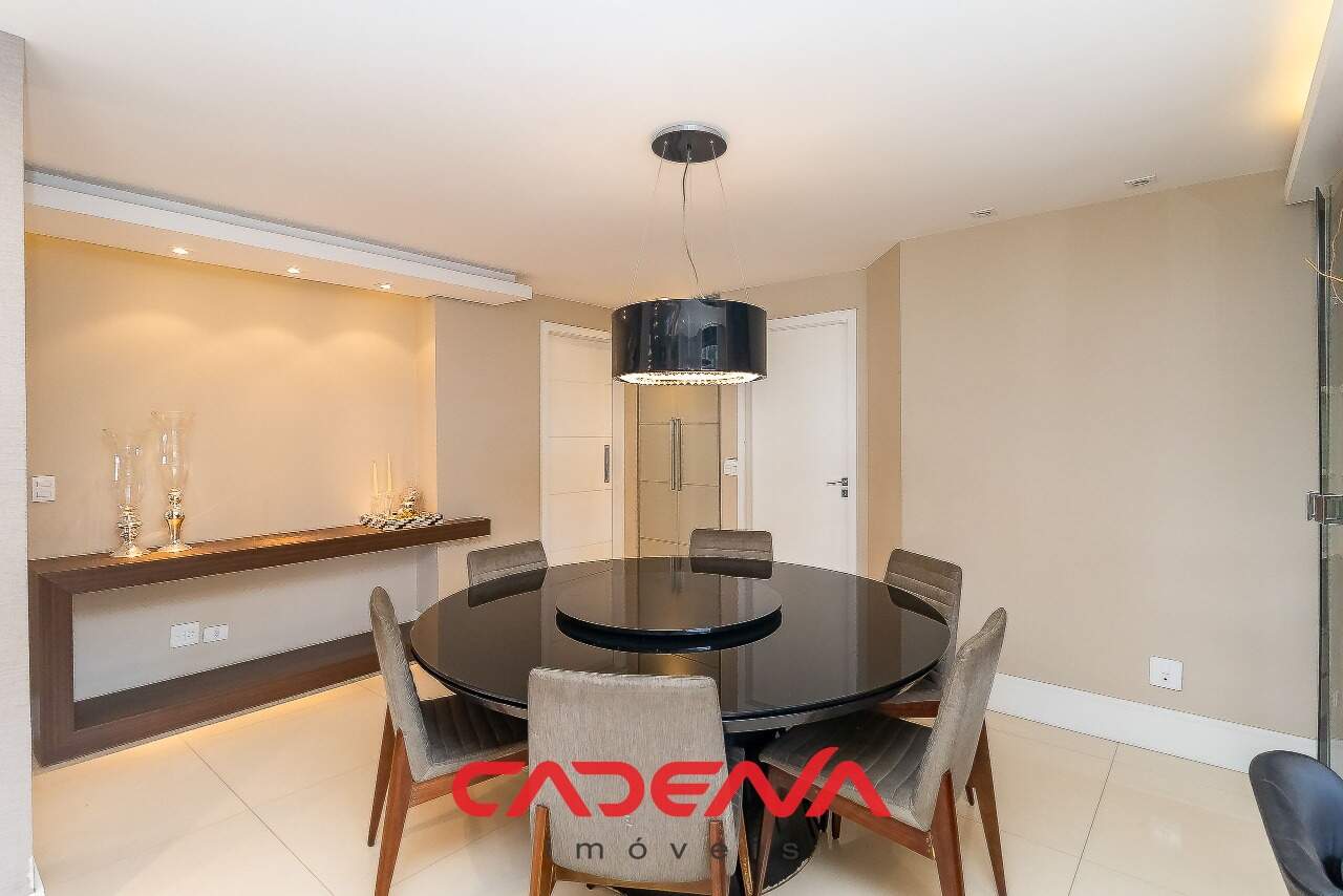 Apartamento à venda no Ecoville: