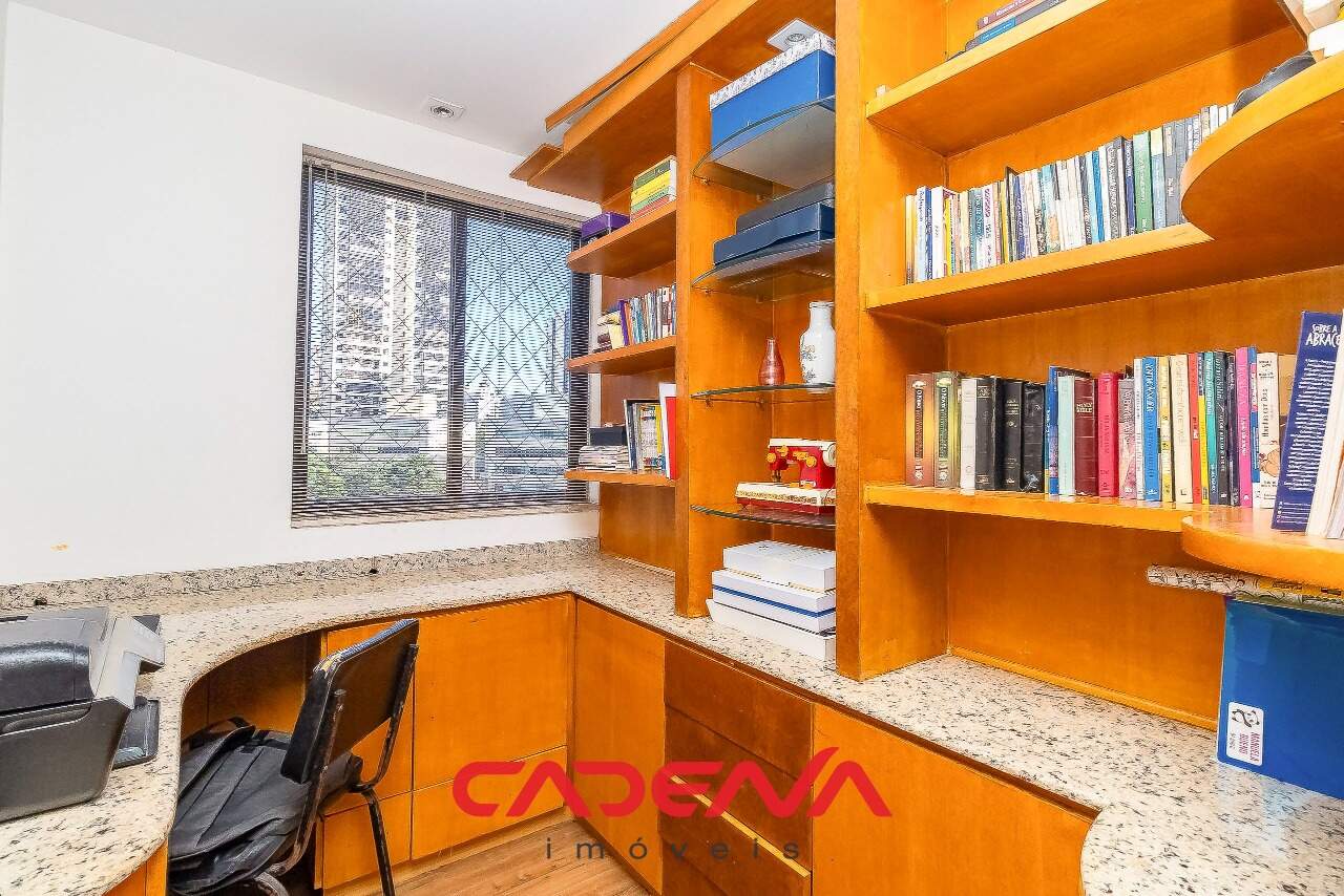 Apartamento à venda no Ecoville: