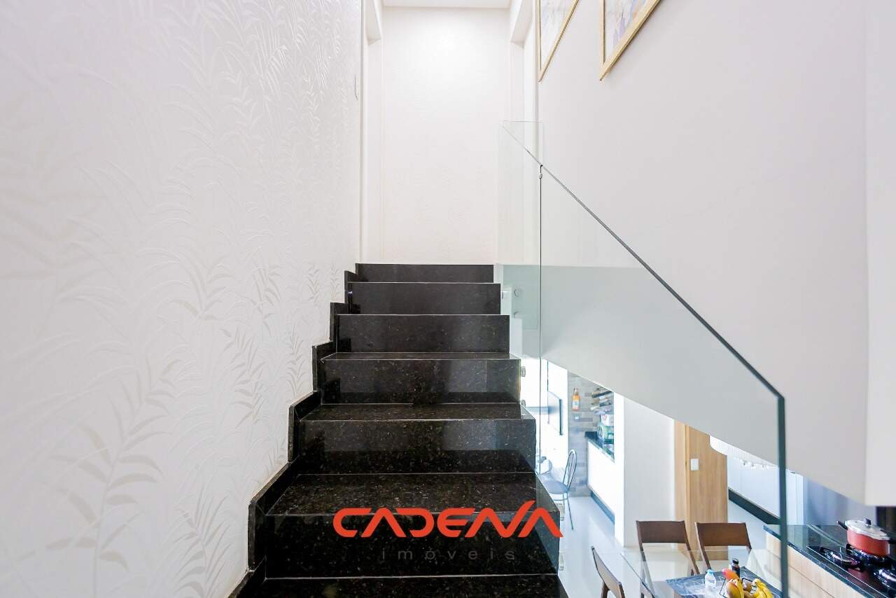 Cobertura à venda no Água Verde: