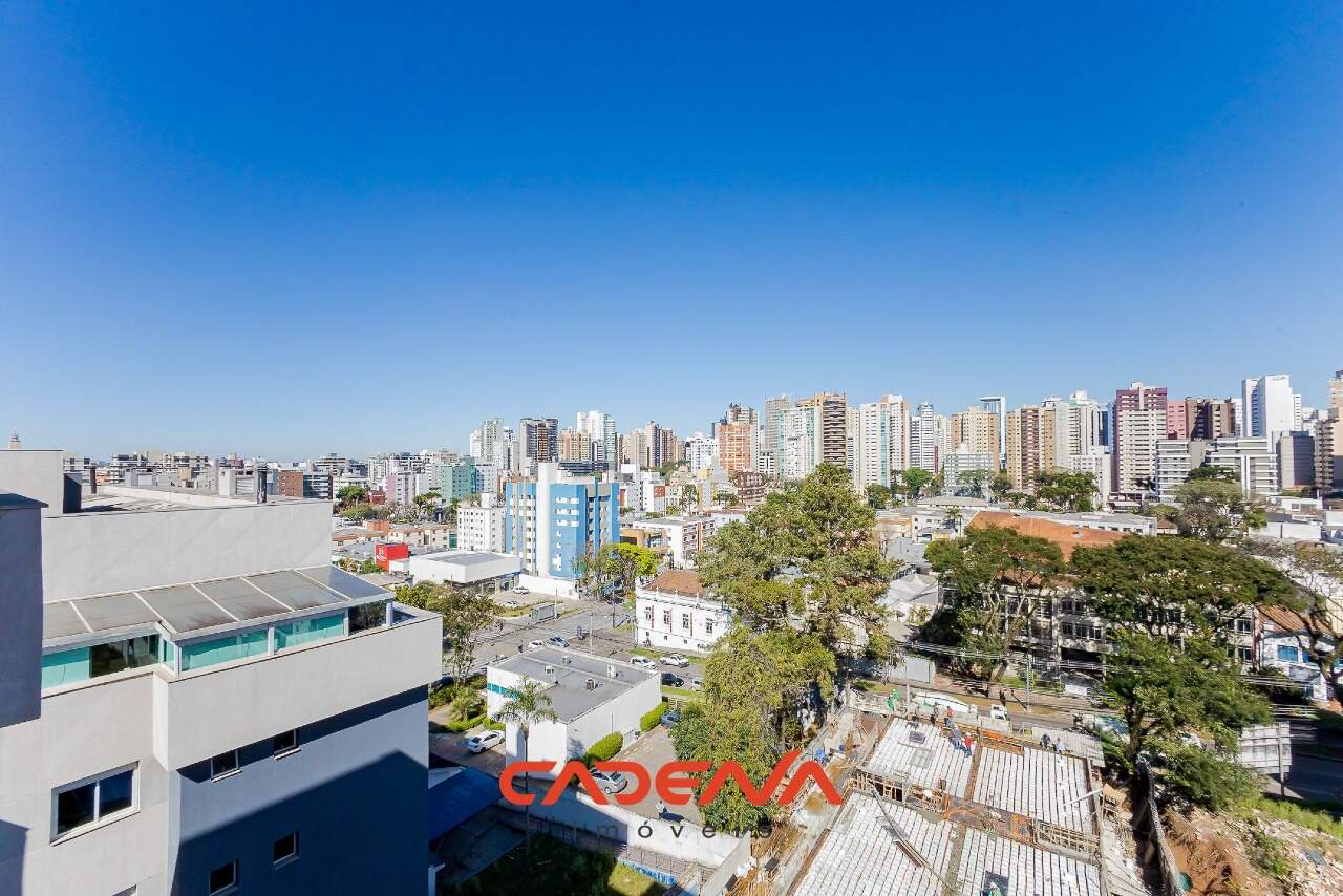 Cobertura à venda no Água Verde: