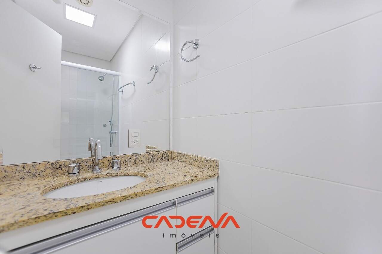 Cobertura à venda no Água Verde: