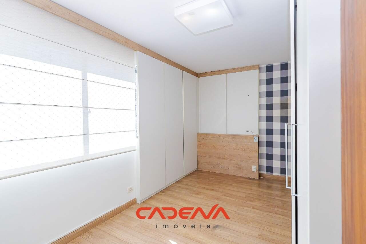 Apartamento para aluguel no Cabral: 