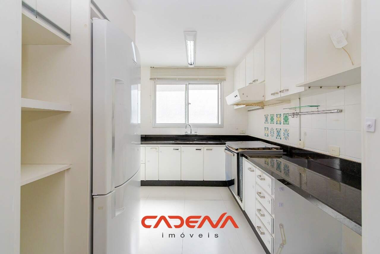 Apartamento para aluguel no Cabral: 