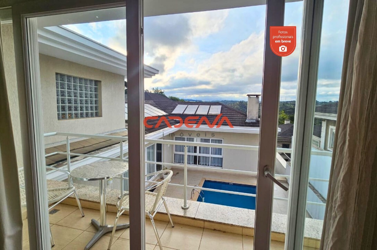 Casa em condomínio fechado para aluguel no Taboão: 