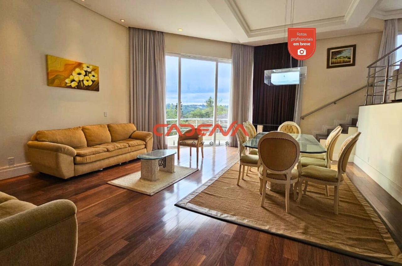 Casa em condomínio fechado para aluguel no Taboão: 