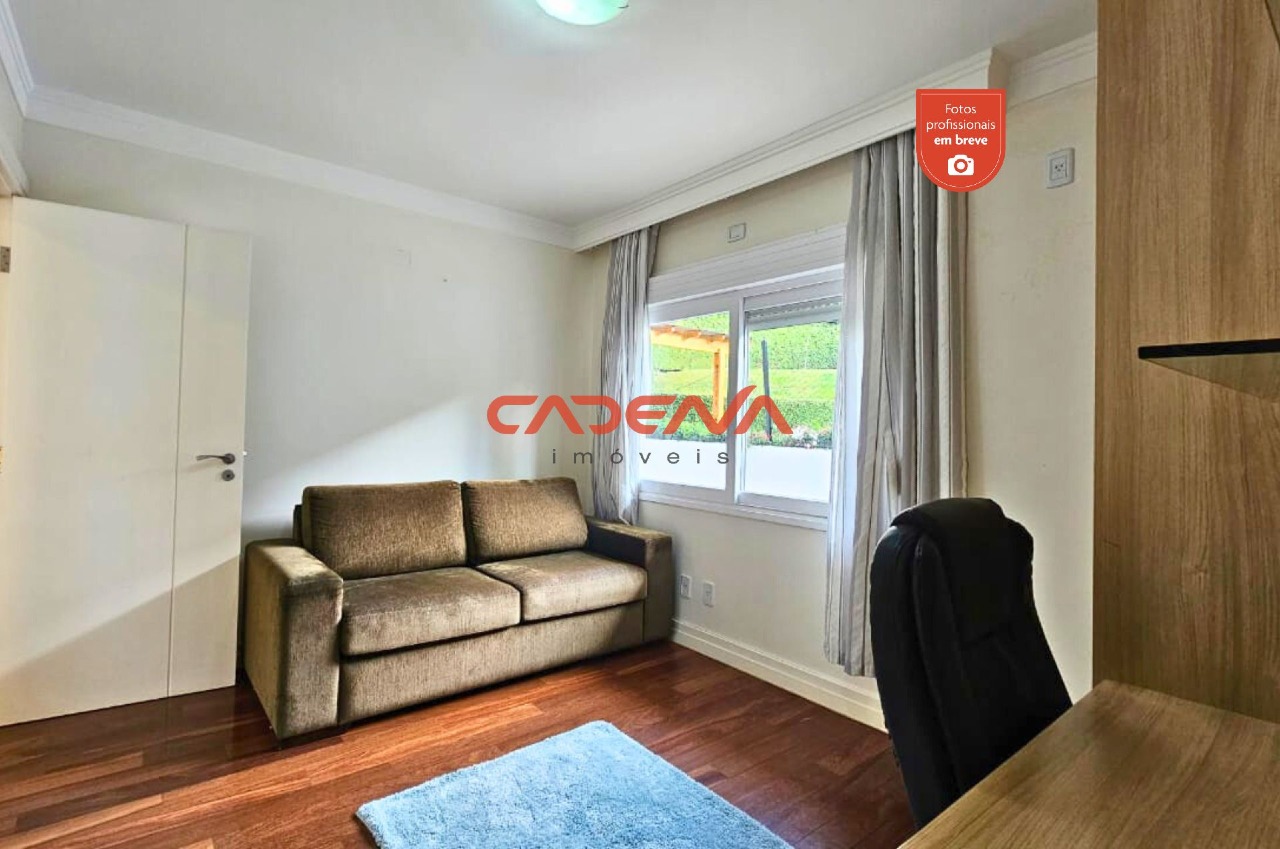 Casa em condomínio fechado para aluguel no Taboão: 