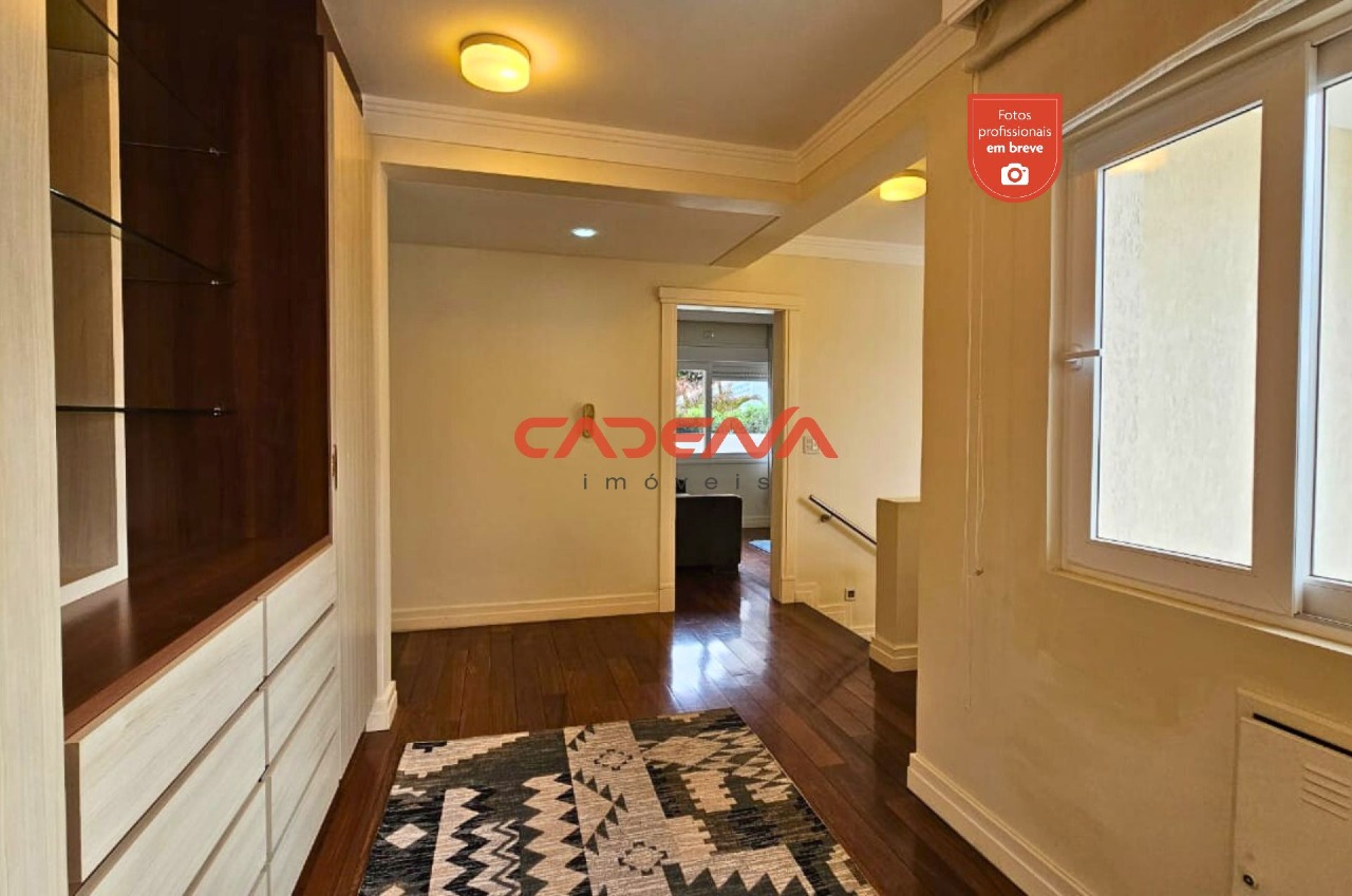 Casa em condomínio fechado para aluguel no Taboão: 