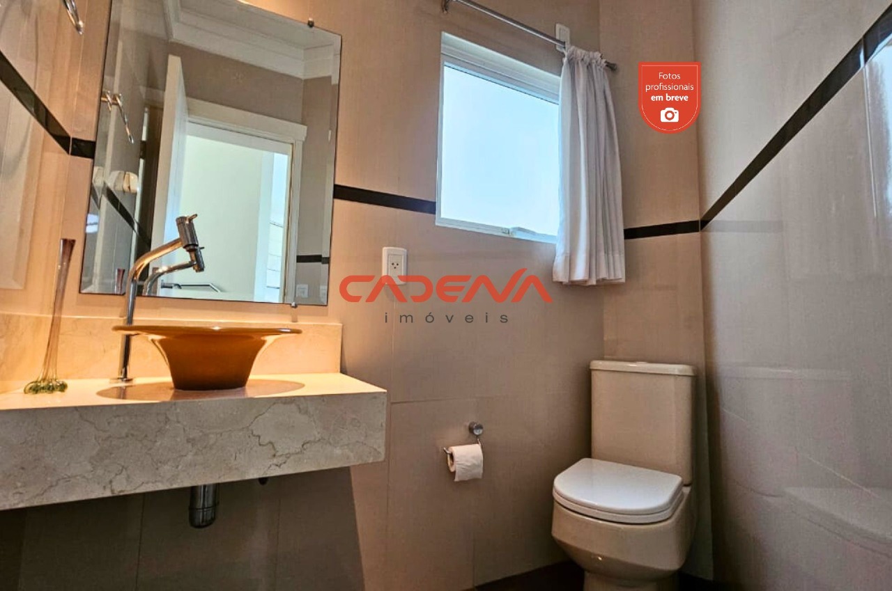 Casa em condomínio fechado para aluguel no Taboão: 