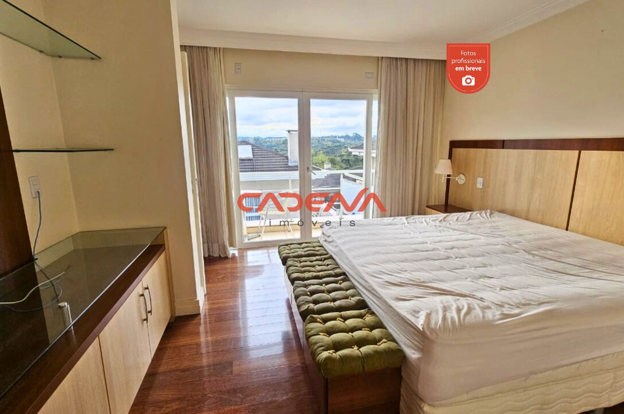 Casa em condomínio fechado para aluguel no Taboão: 