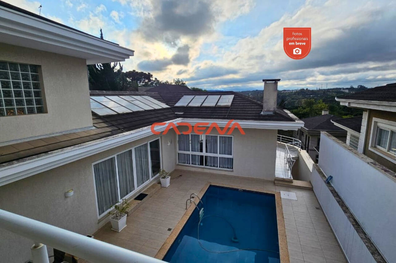 Casa em condomínio fechado para aluguel no Taboão: 