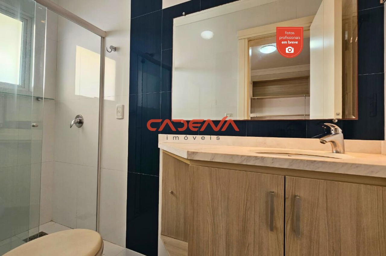 Casa em condomínio fechado para aluguel no Taboão: 