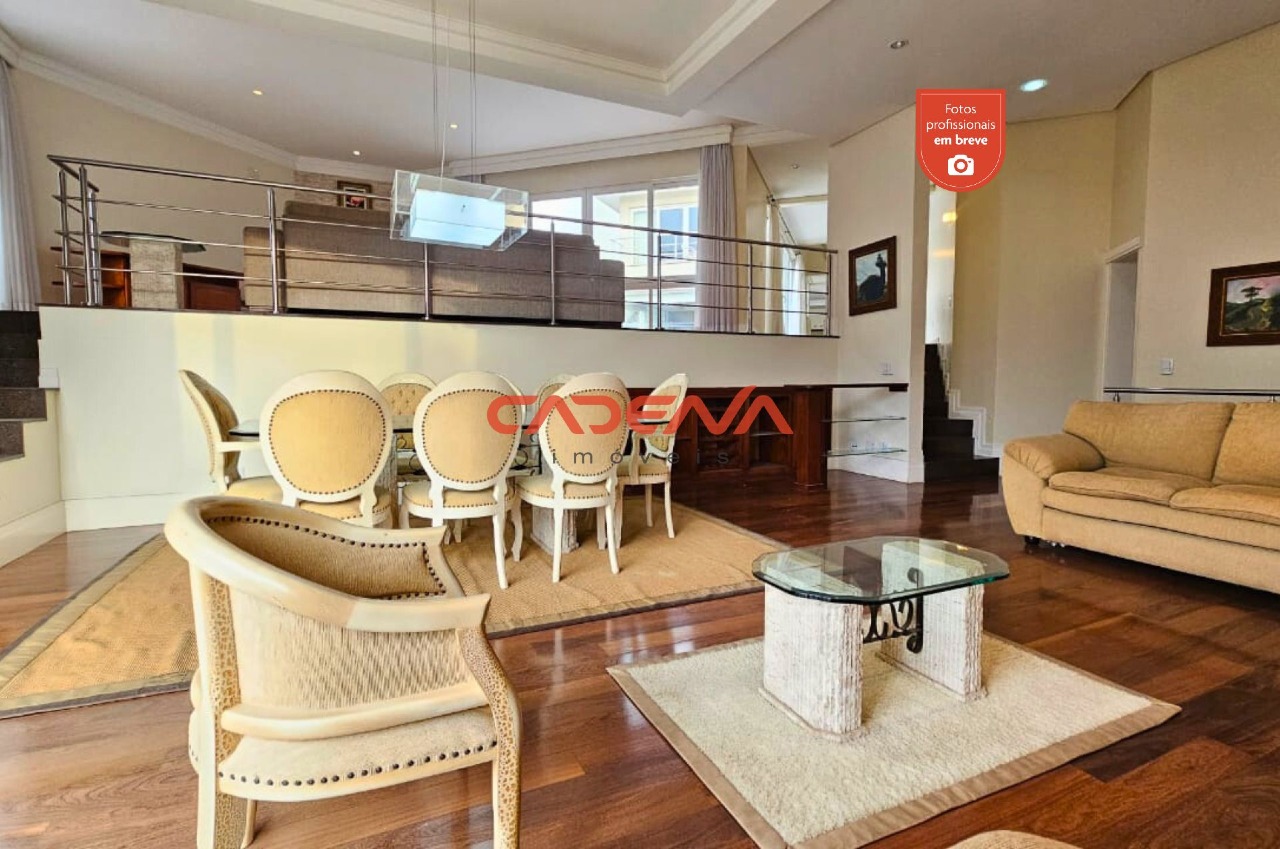 Casa em condomínio fechado para aluguel no Taboão: 