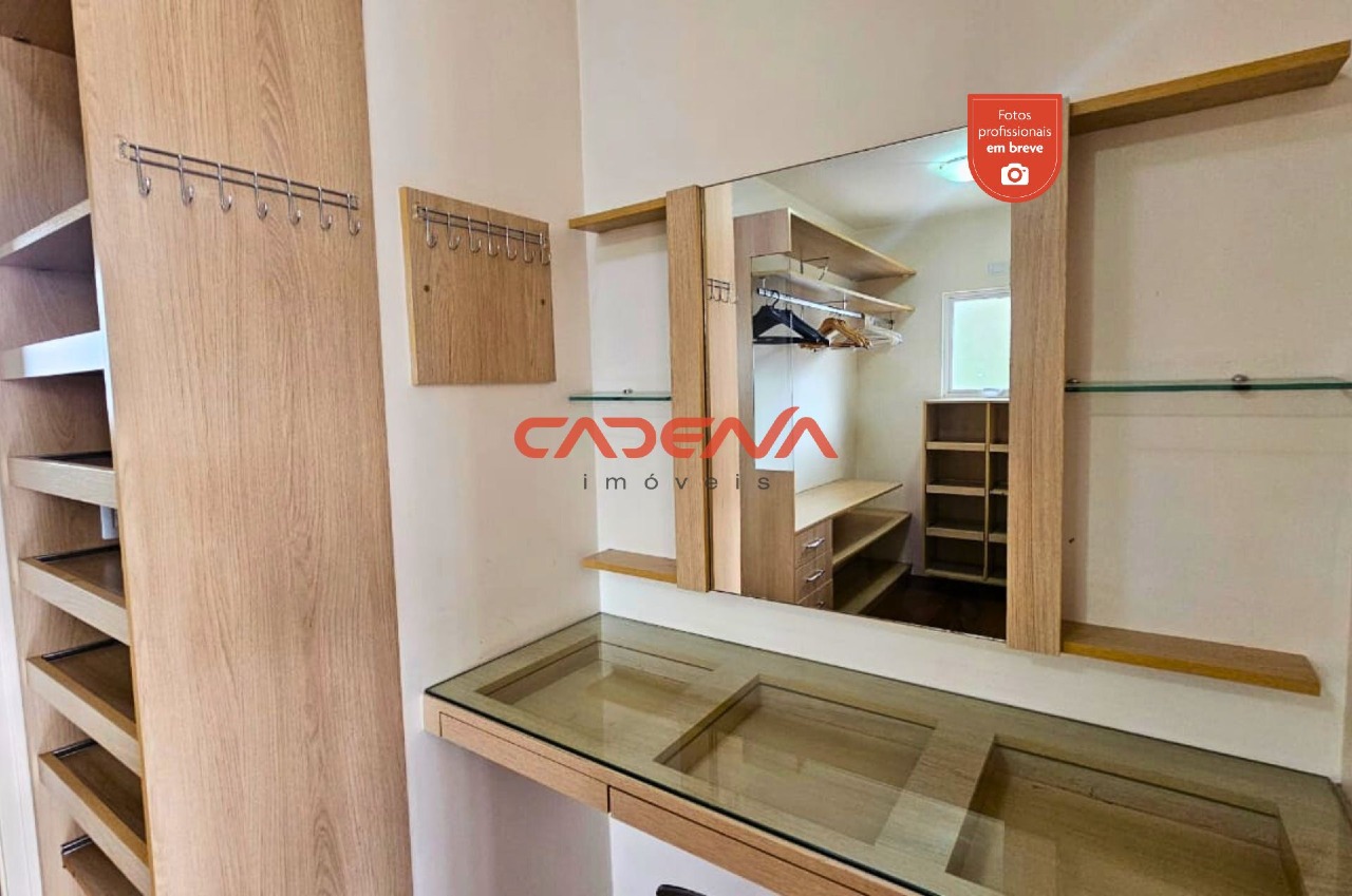 Casa em condomínio fechado para aluguel no Taboão: 