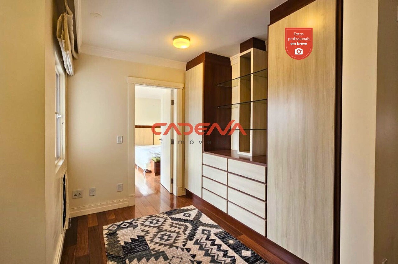 Casa em condomínio fechado para aluguel no Taboão: 