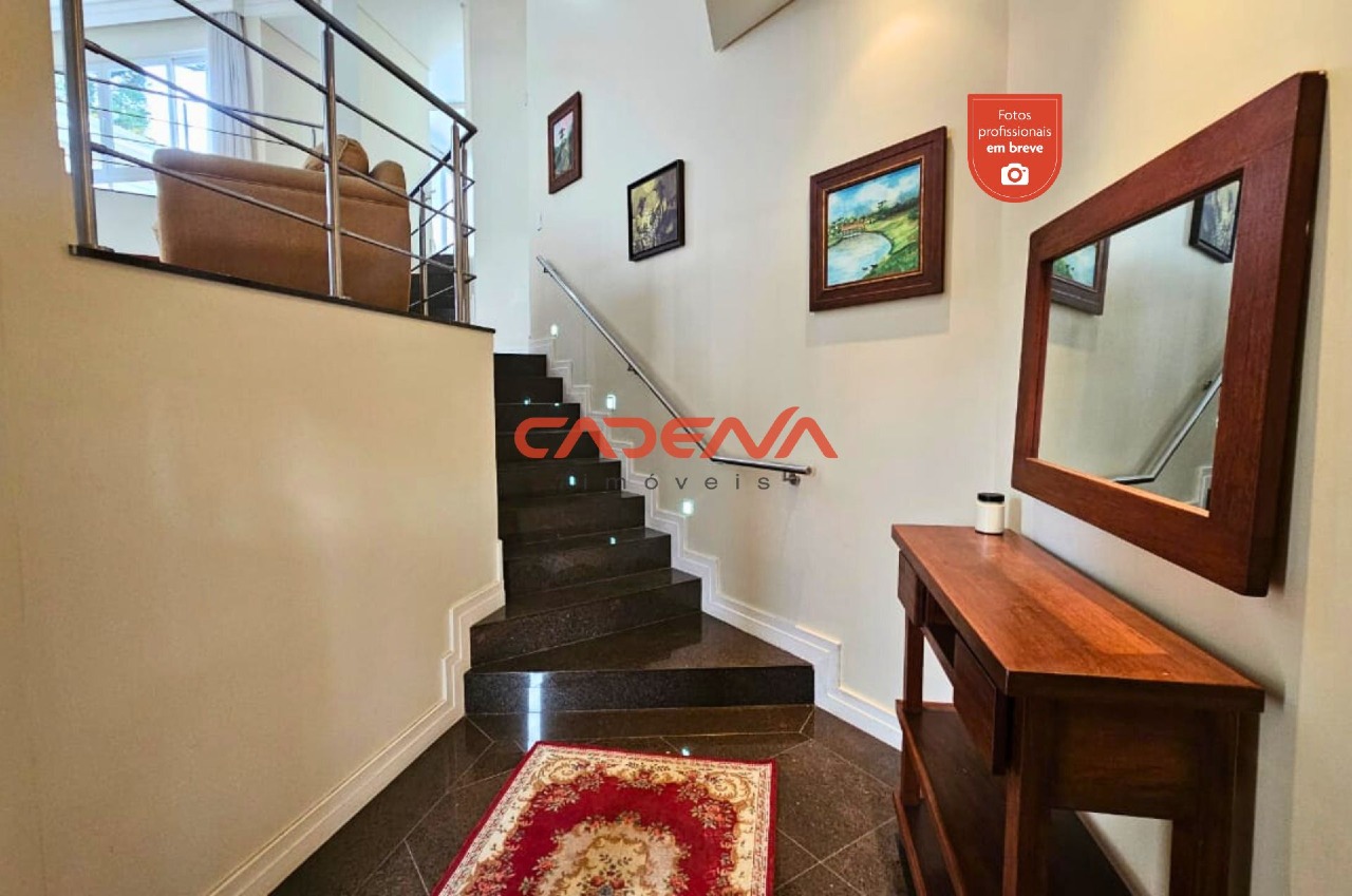 Casa em condomínio fechado para aluguel no Taboão: 