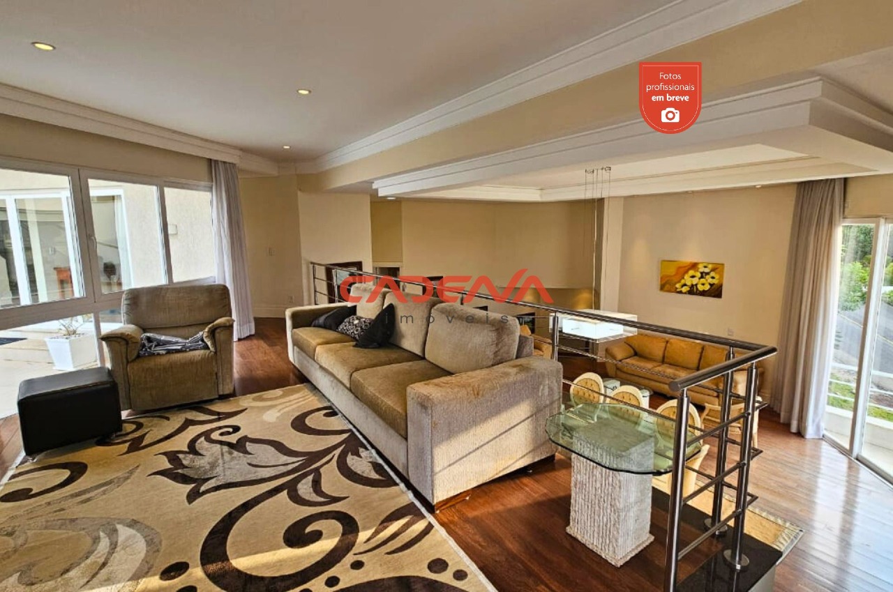 Casa em condomínio fechado para aluguel no Taboão: 