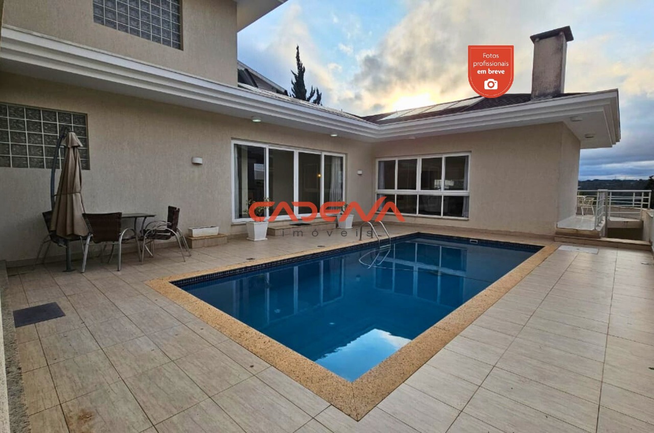 Casa em condomínio fechado para aluguel no Taboão: 