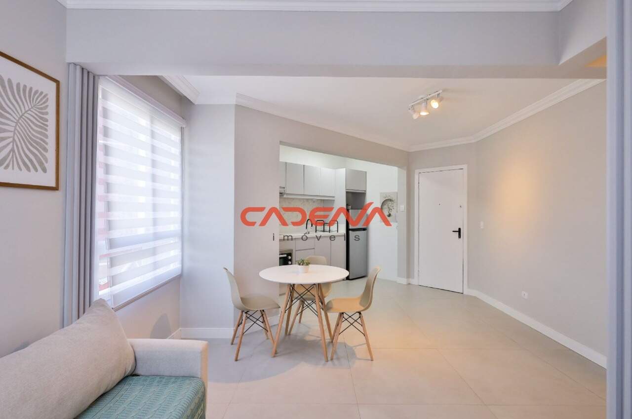 Apartamento para aluguel no Bigorrilho: 