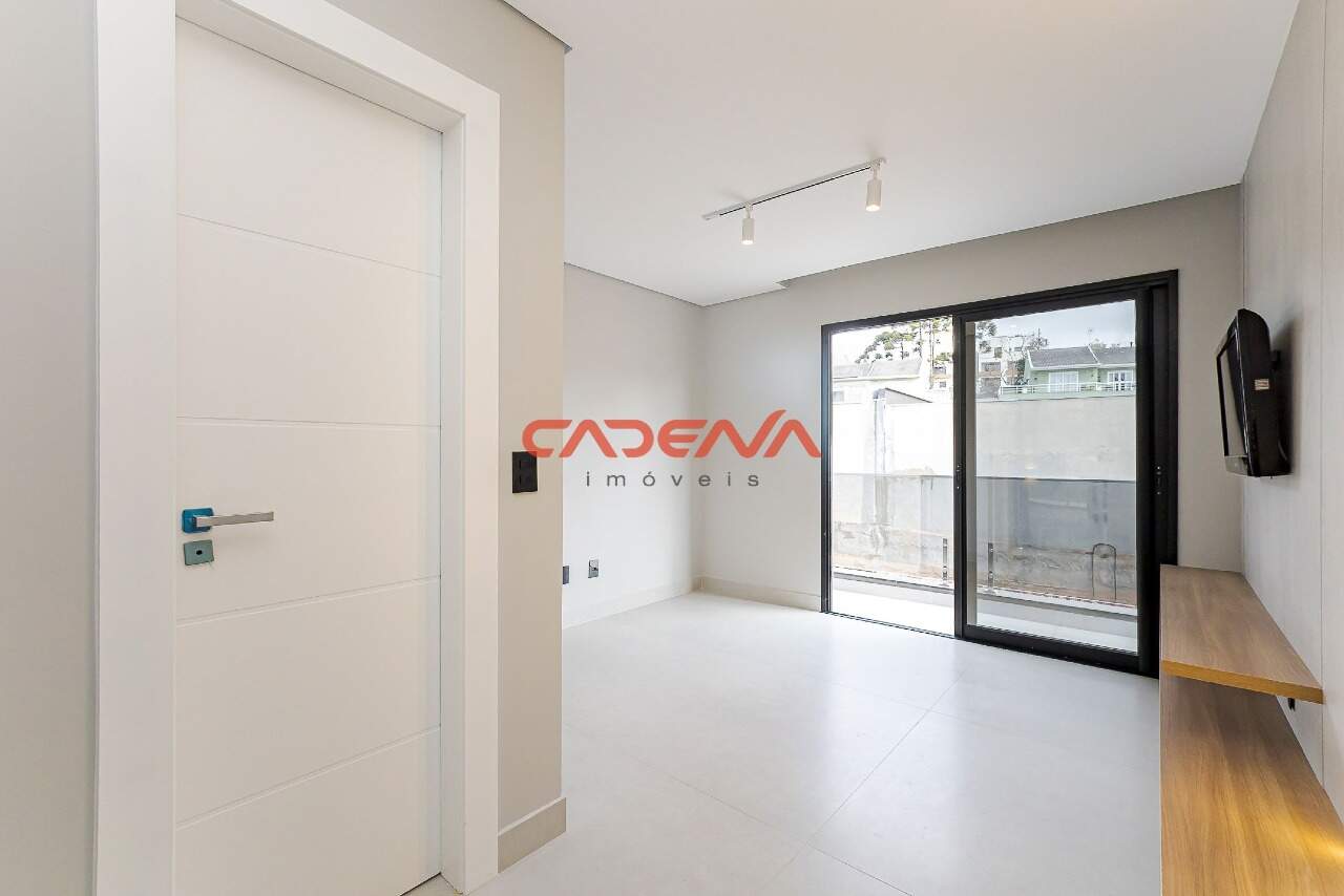 Casa para aluguel no Santa Felicidade: 