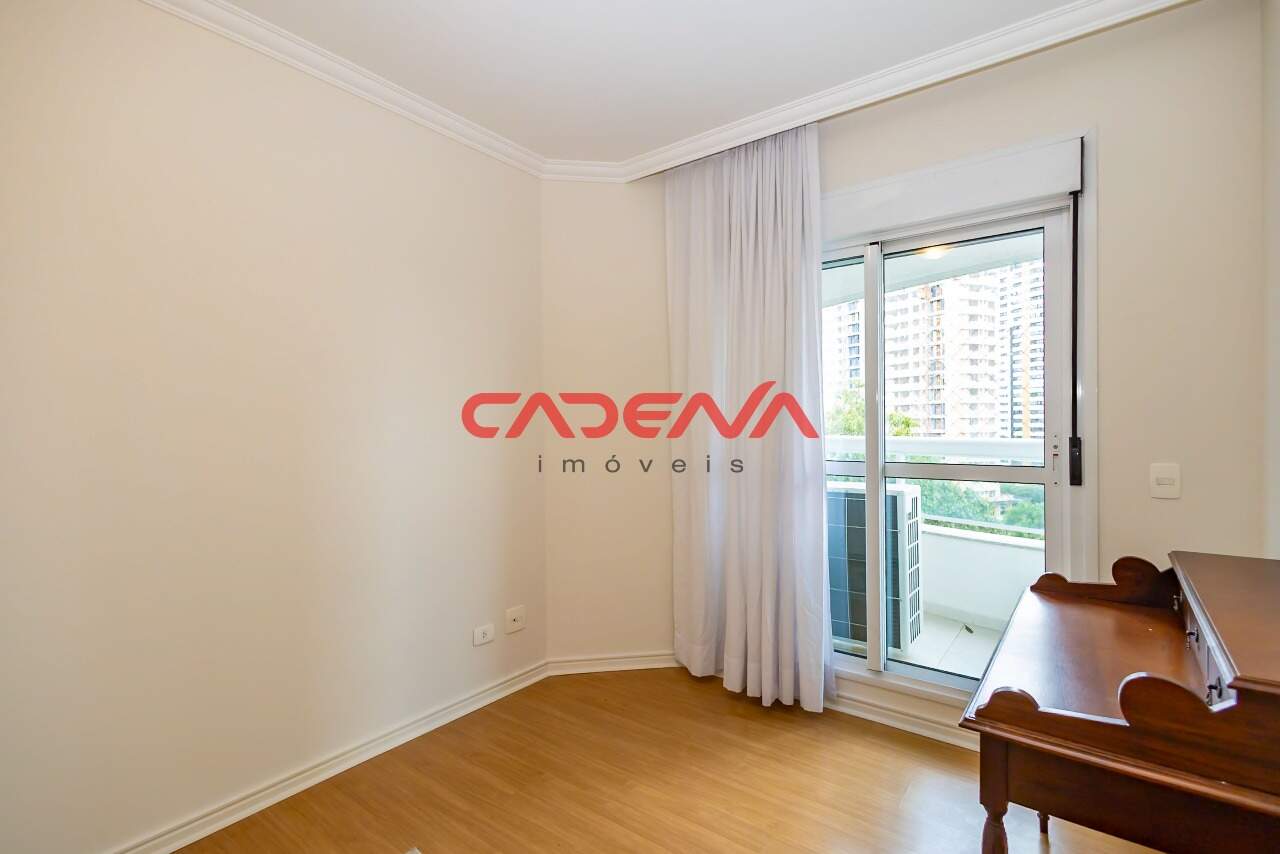 Apartamento para aluguel no Mossunguê: