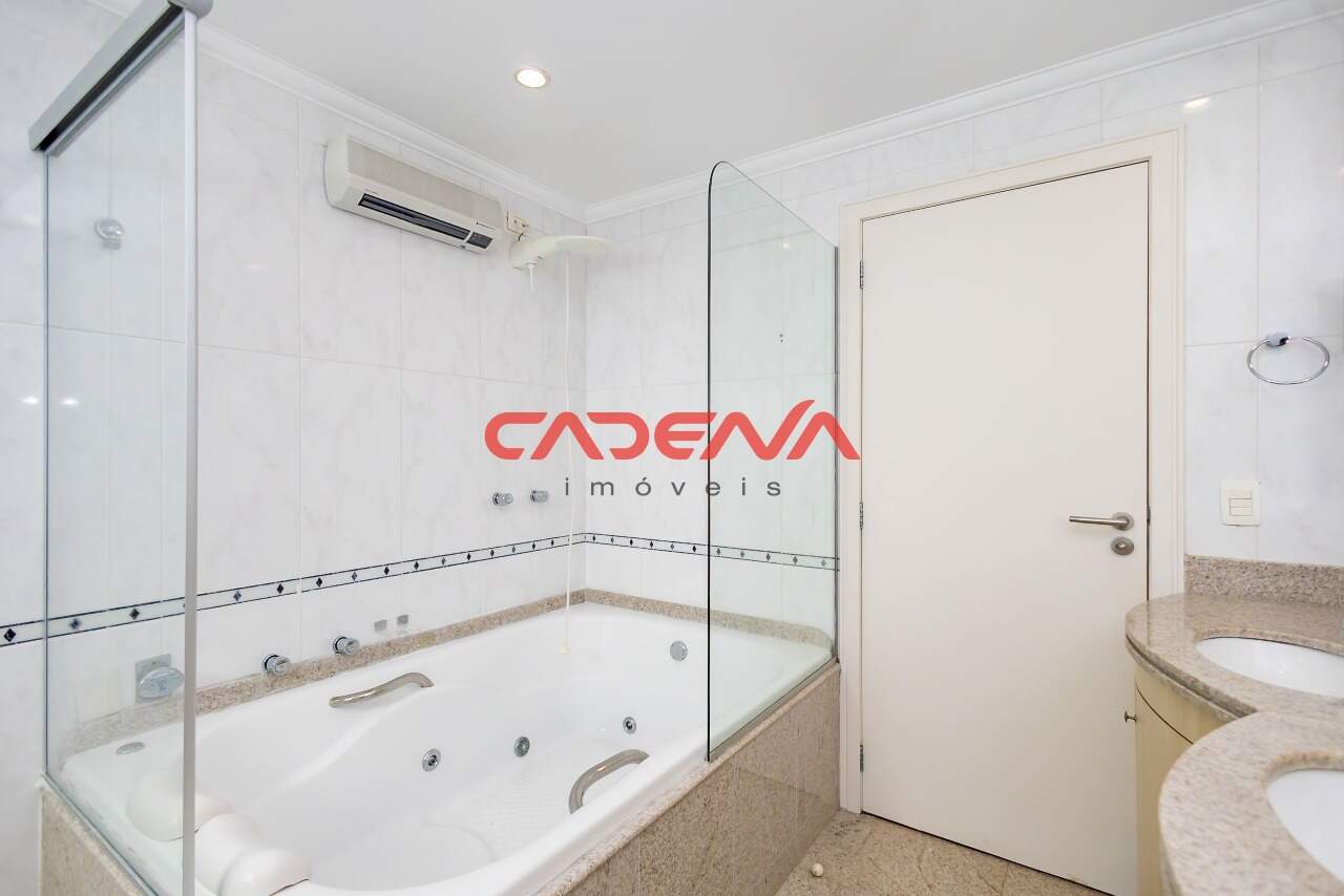 Apartamento para aluguel no Mossunguê: