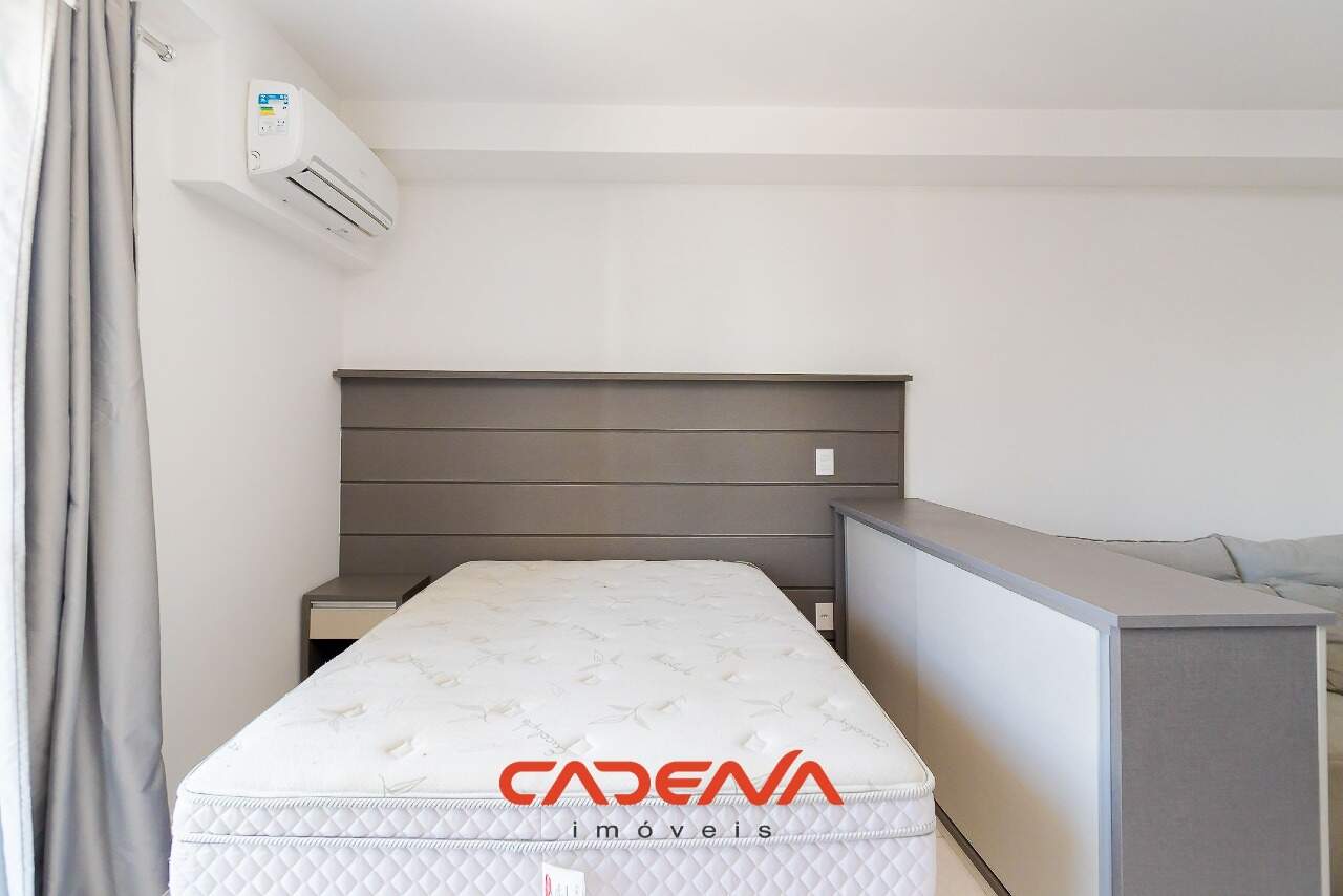 Studio para aluguel no Centro: 