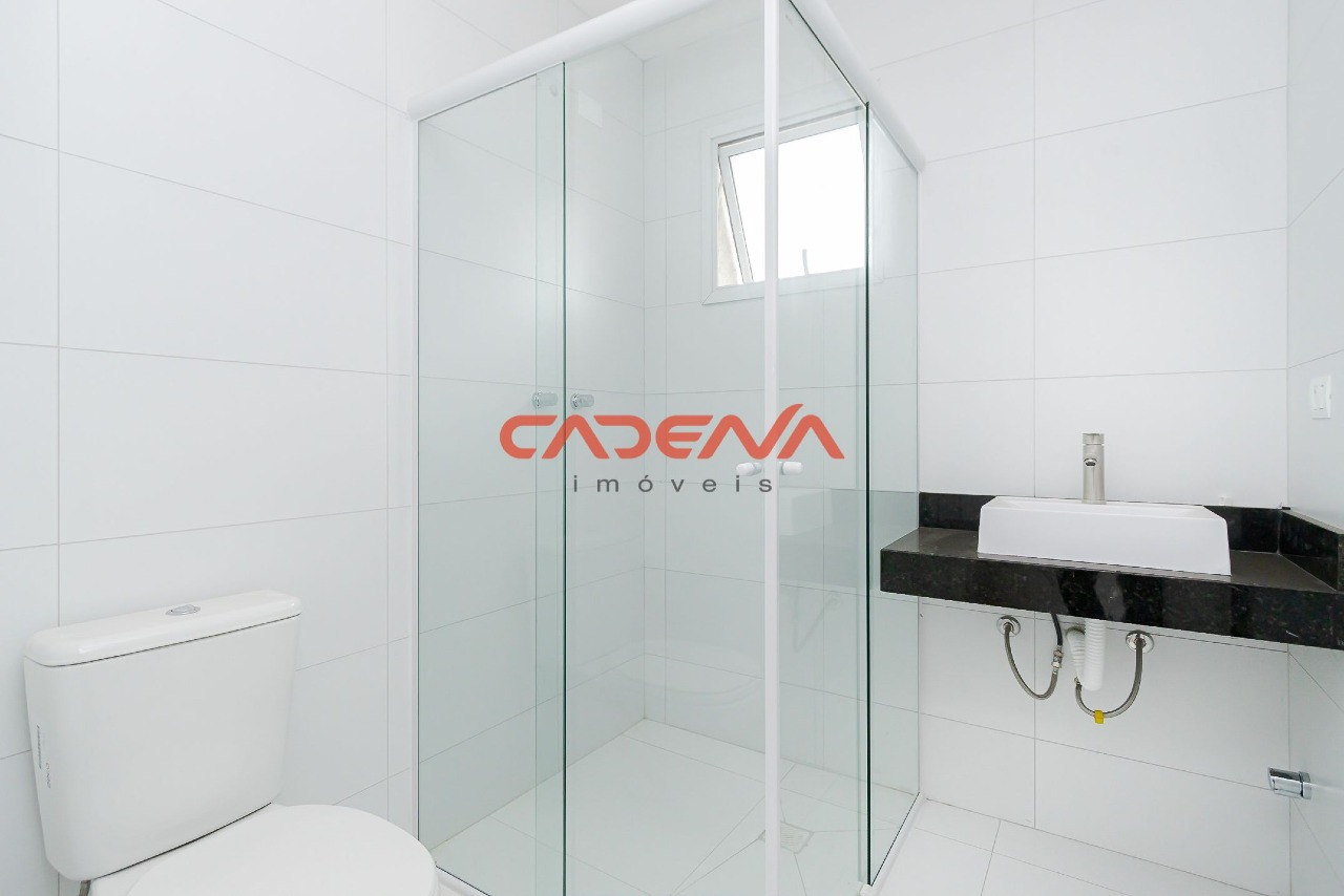 Sobrado para aluguel no Campo Comprido: 